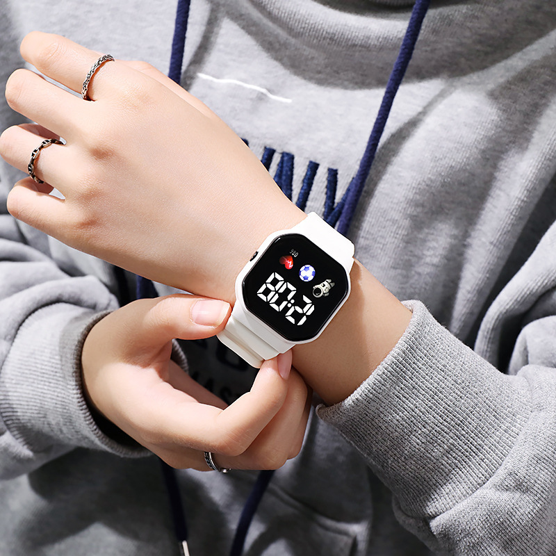 LED Elektronisch Horloge, Mult - Smartwatch Watches For Girls recensie en prijs