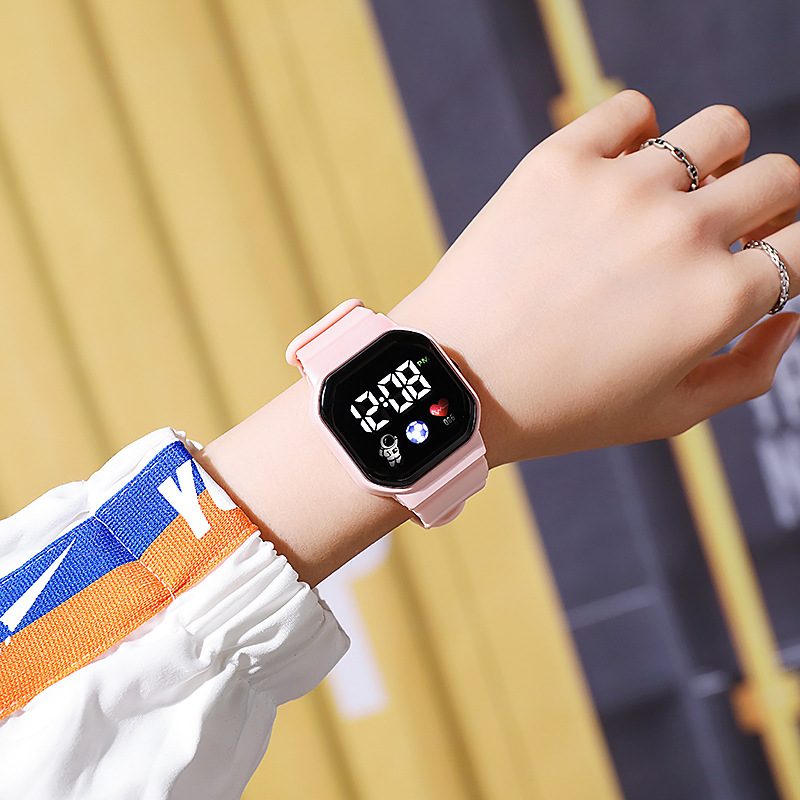 LED Elektronisch Horloge, Mult - Smartwatch Watches For Girls recensie en prijs